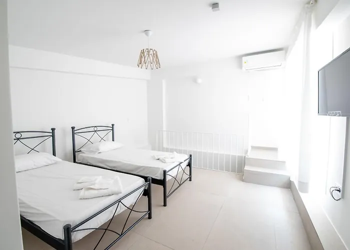 Ennea Suites-Space Suite